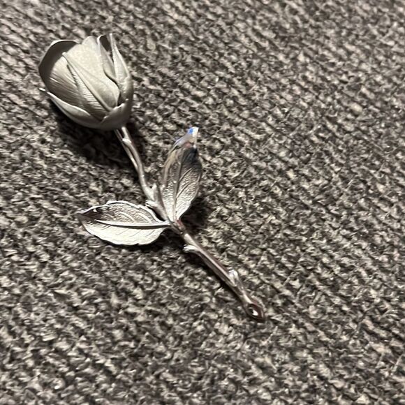 Vintage Long-stem Open ROSE Brooch Pin Silver tone Metal - Picture 1 of 5